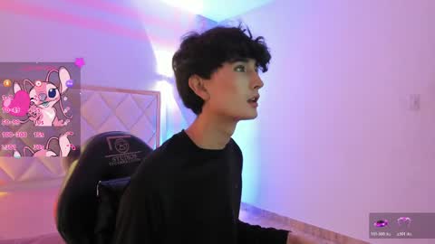 Snapshot of eidan_tay chatting on 03.28.26 eidan_tay online show from 03.28.26