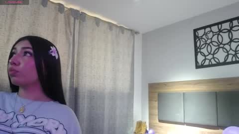 EILIN PINK online show from 04.22.26