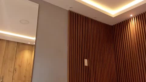 Eilin online show from 02.18.25