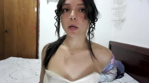 Snapshot of eilinangeel chatting on 07.08.26 Danahia Angeel online show from 07.08.26