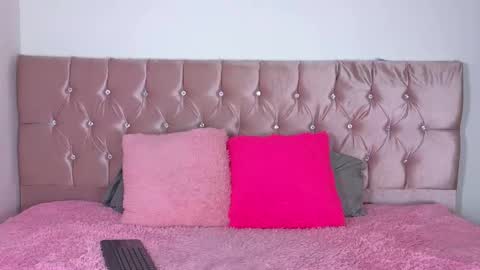 eimy__cute online show from 09.10.25