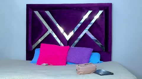 eimy__cute online show from 12.02.25