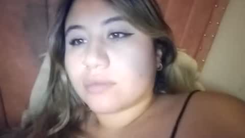 EIMY   MODEL INDEPENDENT online show from 04.15.26