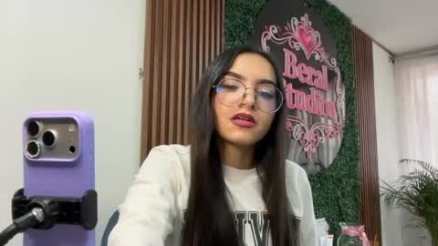 Snapshot of eimy_rosse18 chatting on 05.04.26 eimy_rosse18 online show from 05.04.26