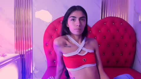 Snapshot of eimy_skinny chatting on 05.23.26 eimy online show from 05.23.26