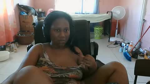 Eirondra Valeen online show from 10.19.25