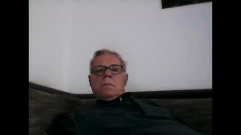 eisbaer1957 online show from 12.25.24