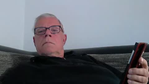 eisbaer1957 online show from 03.22.26