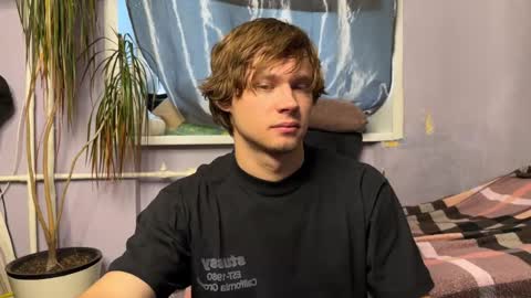 Eitan online show from 10.15.25