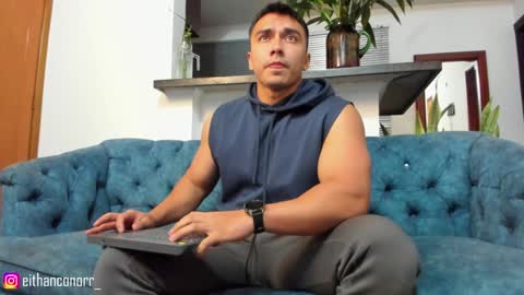 EITHAN CONOR online show from 12.11.24