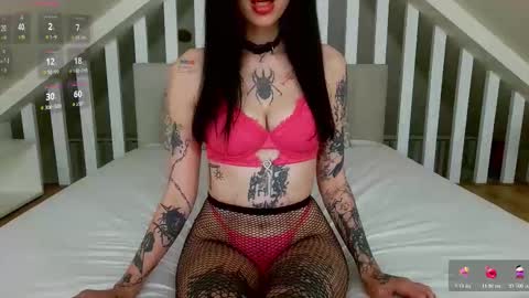 Ekstasis online show from 11.14.25