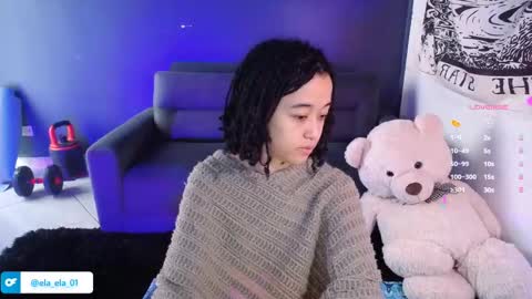 Ela  Help me reach 100 thumbs up online show from 12.17.24