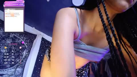 Ela  Help me reach 100 thumbs up online show from 01.29.25