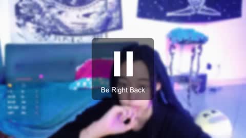 Ela  Help me reach 100 thumbs up online show from 01.29.25