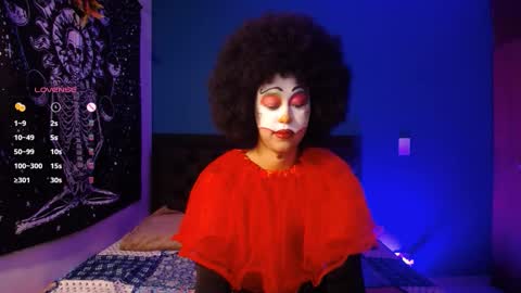 Ela  Help me reach 100 thumbs up online show from 10.16.25