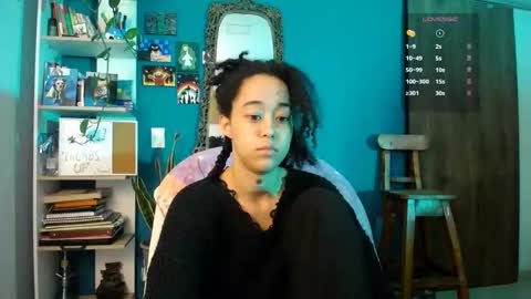 Ela  Help me reach 100 thumbs up online show from 11.28.25