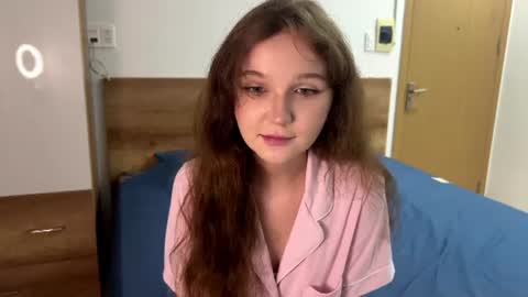 Ela online show from 06.22.26