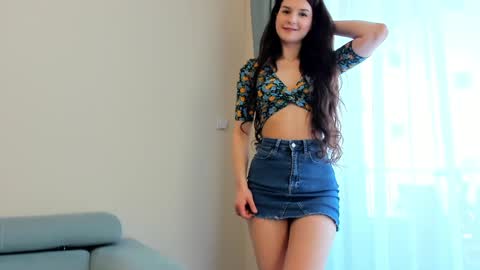 Ela online show from 03.04.25