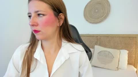 E L A I A online show from 03.24.26