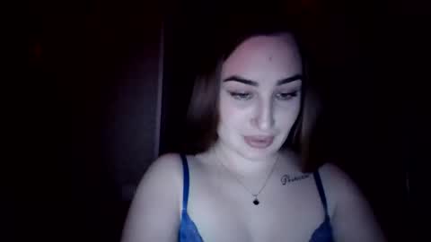 Snapshot of elaine_bell chatting on 03.12.26 Elaine Bell online show from 03.12.26