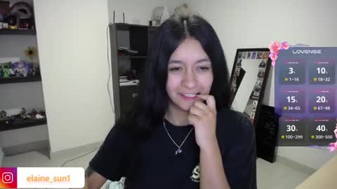 Snapshot of elaine_sun chatting on 02.04.26 Elaine eli online show from 02.04.26