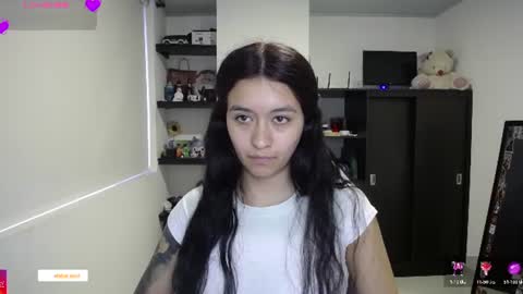 Snapshot of elaine_sun chatting on 07.23.26 Elaine eli online show from 07.23.26