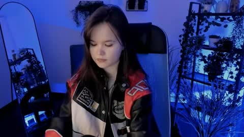 Snapshot of elainebeness chatting on 04.18.26 Your sweet girl online show from 04.18.26