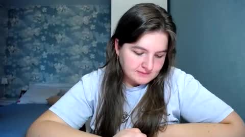 Elanis online show from 04.19.26