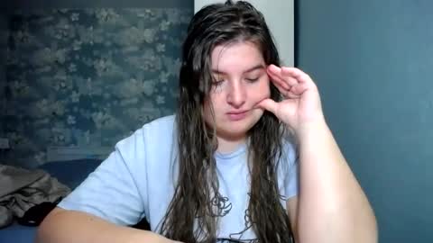 Snapshot of elanis_blair chatting on 07.11.26 Elanis online show from 07.11.26