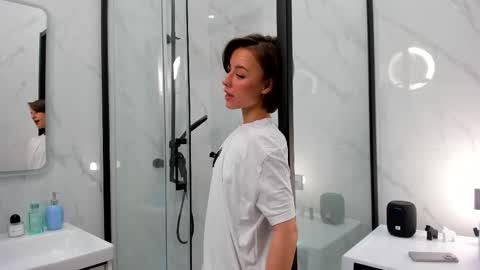 ELA 3 online show from 09.23.25