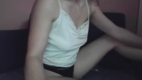 Snapshot of elara7120 chatting on 06.20.26 elara7120 online show from 06.20.26