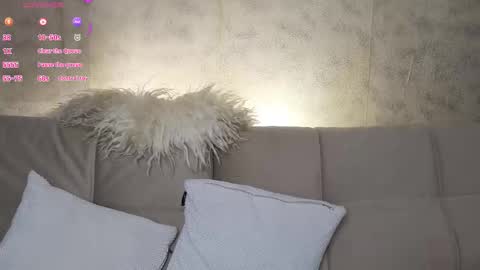 elarasable online show from 11.29.25