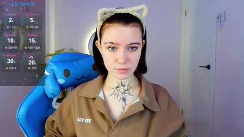 elastikiss online show from 11.03.25