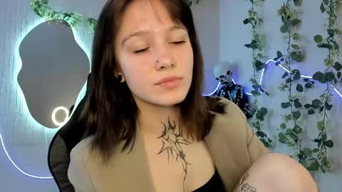 elastikiss online show from 04.17.26