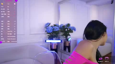 Elasummeer online show from 02.21.25