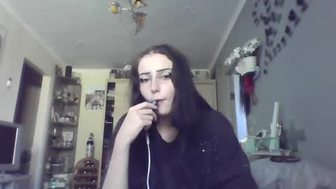 Snapshot of elaynetanton chatting on 07.26.26 Lia online show from 07.26.26