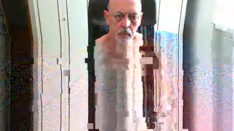Snapshot of elbasca chatting on 04.20.26 elbasca online show from 04.20.26