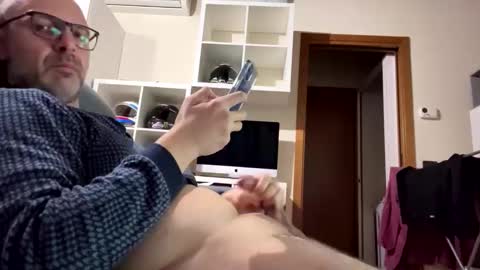 Eldiablo844 online show from 11.14.25