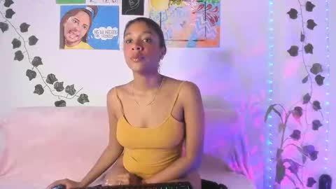 Snapshot of electraajoness chatting on 05.05.26 electra jones online show from 05.05.26