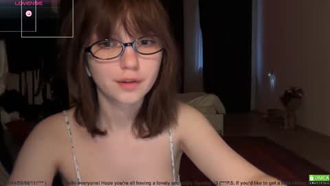 Snapshot of electric_woman chatting on 06.28.26 Aleksa online show from 06.28.26