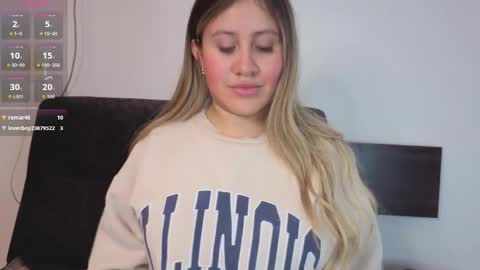 Snapshot of eleecttraa_12 chatting on 02.11.26 Electra online show from 02.11.26