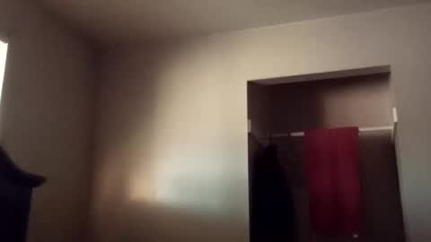 Snapshot of elegy_ chatting on 02.18.26 elegy_ online show from 02.18.26