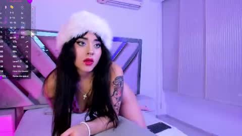 Snapshot of elena_tylor chatting on 06.13.26 elena_tylor online show from 06.13.26