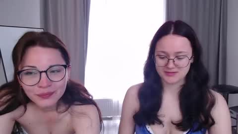 Snapshot of elena_vysotskaya chatting on 05.13.26 Elena online show from 05.13.26