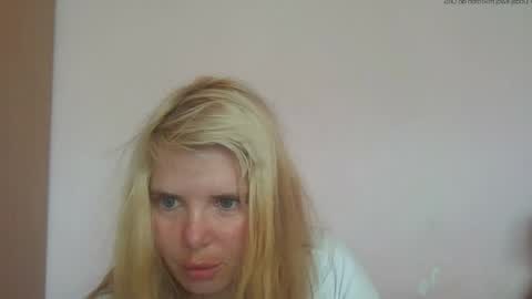 Snapshot of elenaflirt chatting on 05.30.26 Elena online show from 05.30.26