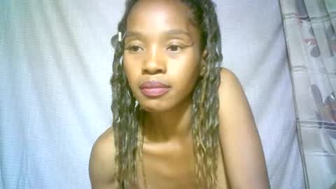 elenah013 online show from 02.24.25