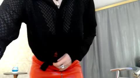 elenaza online show from 11.15.25