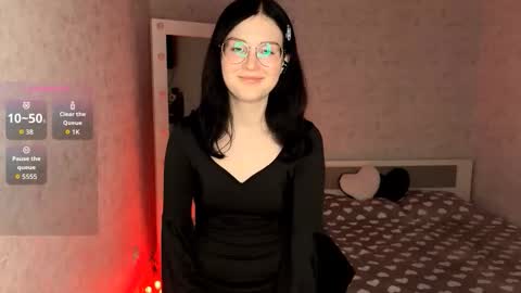 Annie PVT IS OPEN online show from 02.03.26