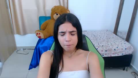 agnes online show from 03.06.25