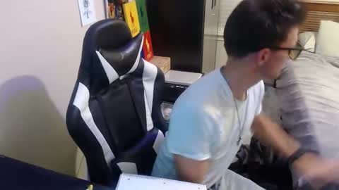 Walker online show from 09.15.25